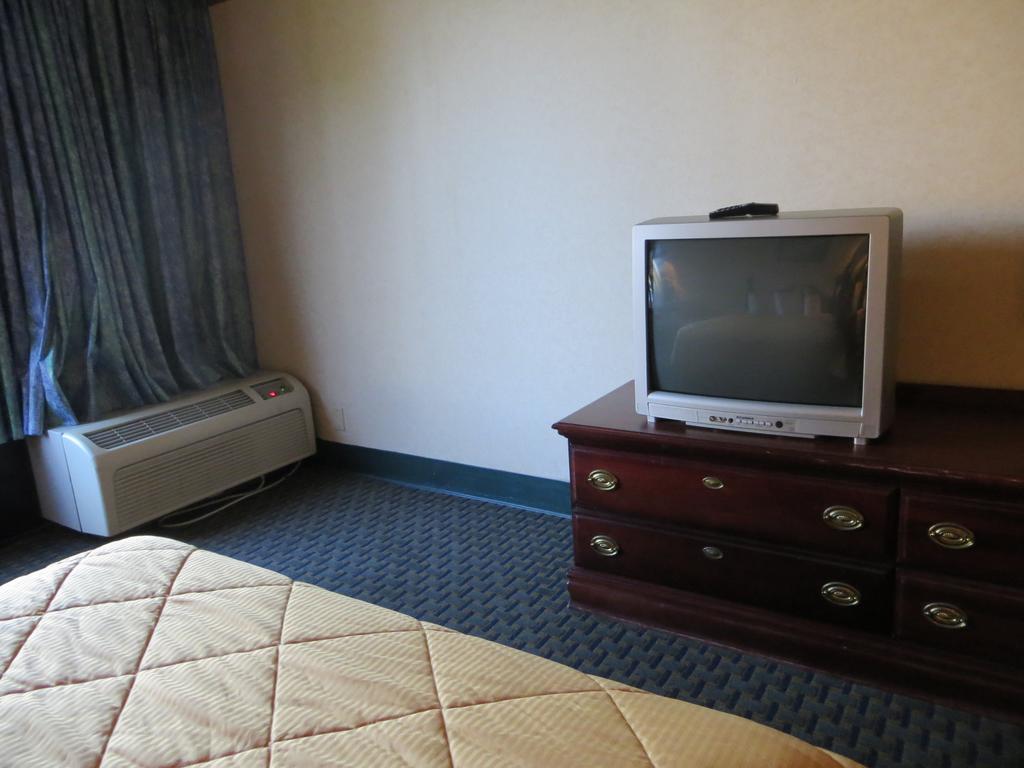 Eurotel Inn Maitland Room photo